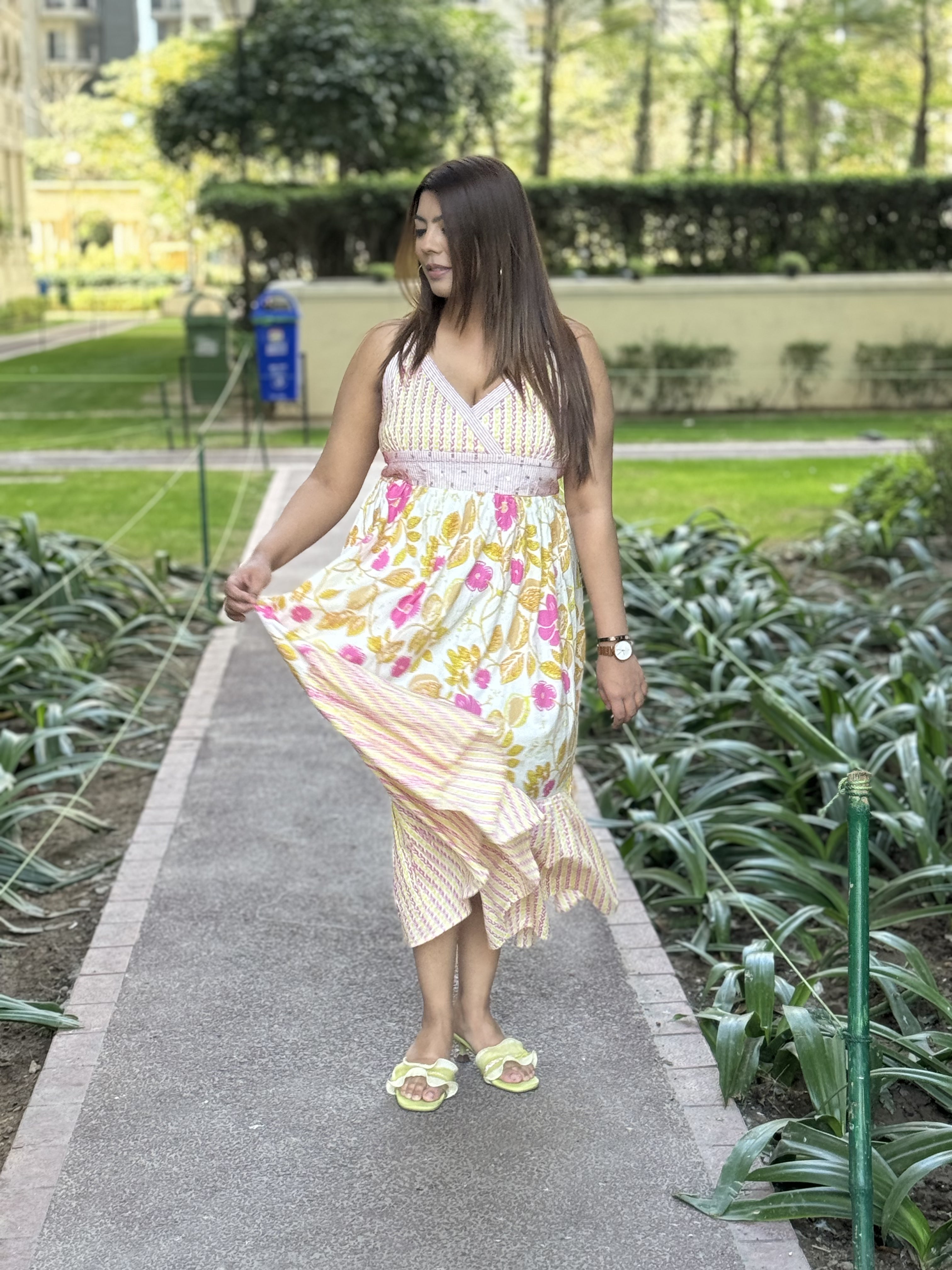 Off White Floral Step Dress