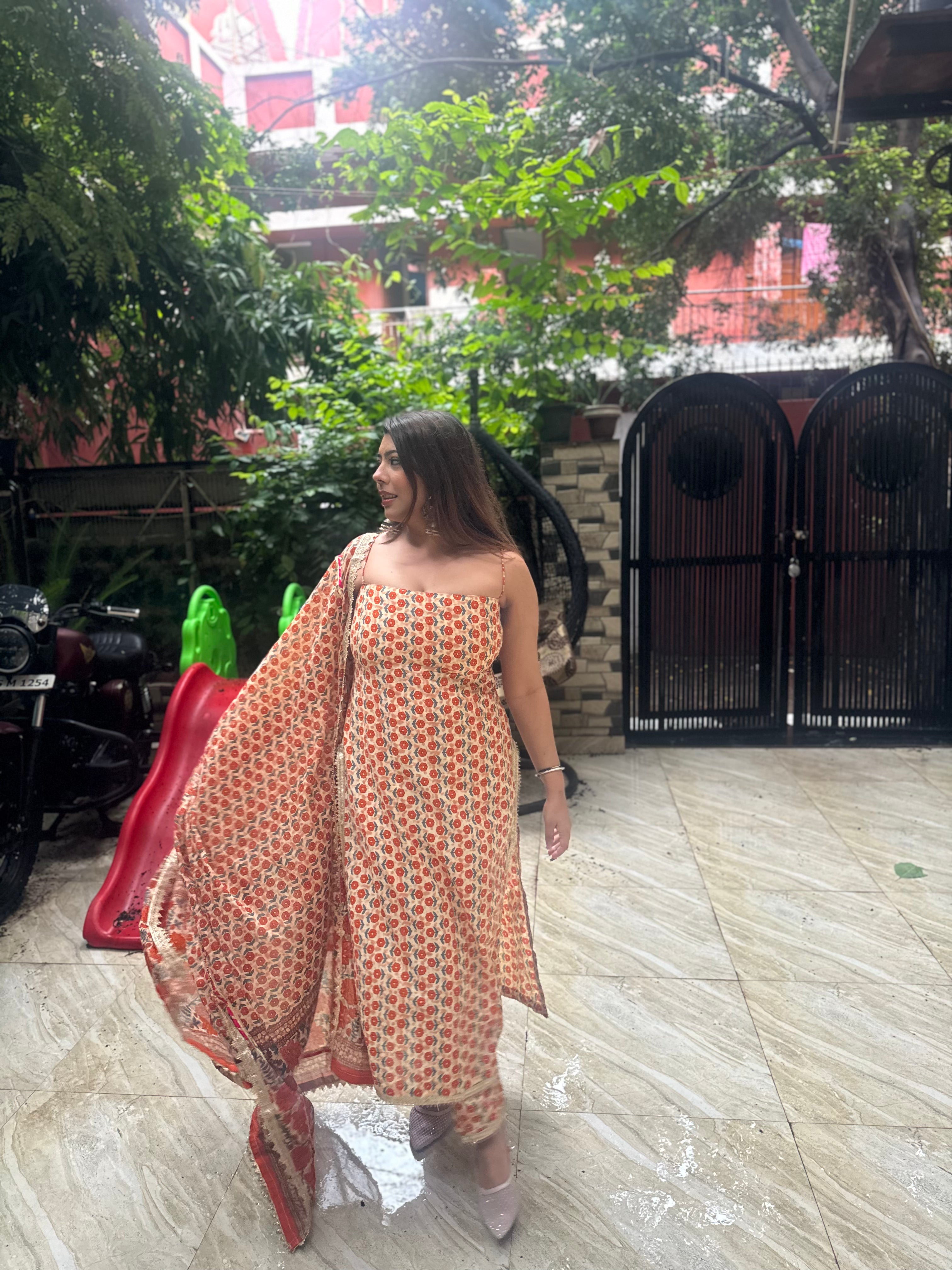 Elegant Orange Noodle Strap Straight Suit